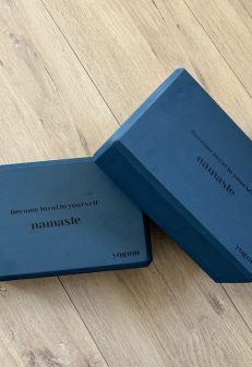 Brique yoga eva Yogom namaste bleu marine lot de deux