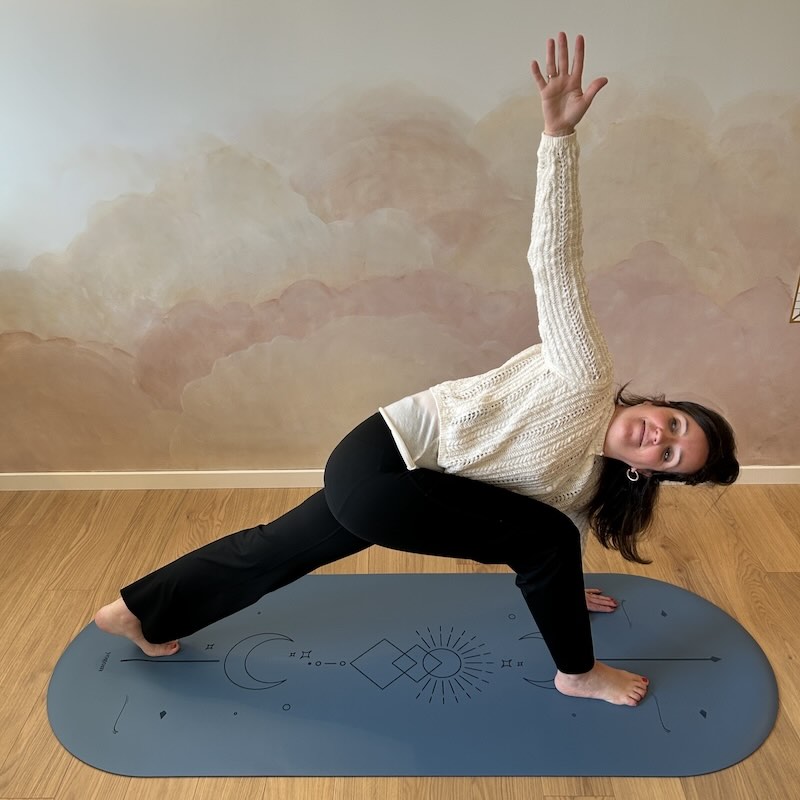 tapis de yoga Star Yogom antidérapant rond solaire bleu Yogom